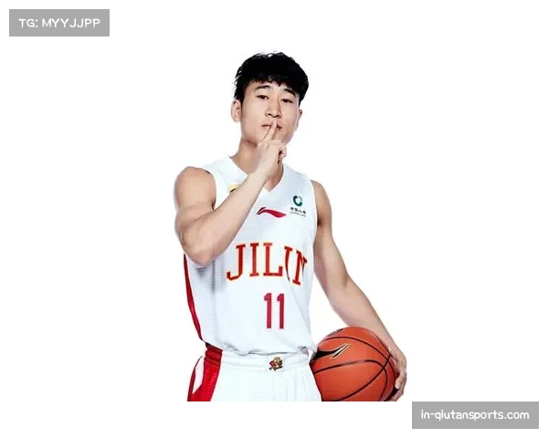 吉林九台姜伟泽外线威胁 射手牵制力为队友创造突破空间 吉林九台姜伟泽外线威胁 射手牵制力为队友创造突破空间